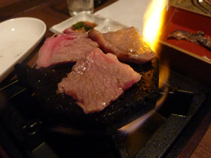 神戸牛の陶板焼き