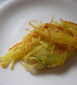 ジャガキッズレッドでじゃがいもと豆腐のカリカリ焼きを