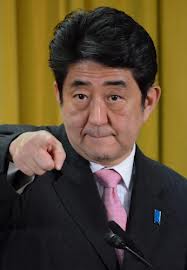 安倍首相　朝日新聞社長と会談で詫び受け入れた