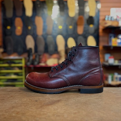 レッドウィング/Redwing専門修理」でスタートしたBECKMAN OSAKA:9011