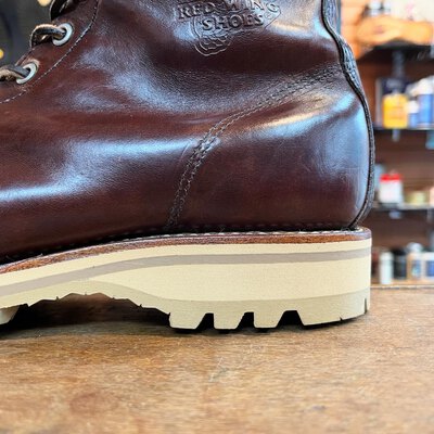 レッドウィング/Redwing専門修理のBECKMAN:8815-100周年記念モンキーブーツ×Vibram#1276シエラソール