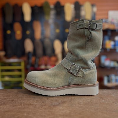 レッドウイング 8268エンジニア PT91 ラフアウト REDWING レッドウィング/Redwing専門修理」でスタートしたBECKMAN OSAKA:8268