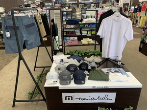 トラビスマシュー（travis Mathew）