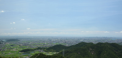 高御位山より加古川市内を望む