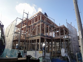 中津の家、新築工事進行中