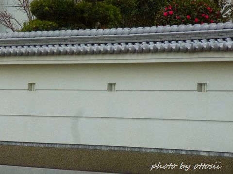 ブロック塀の穴　その22