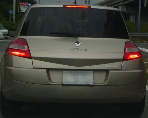 メガネが走る