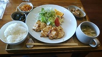 Lunch & cafe nene　（3/10：宝殿）