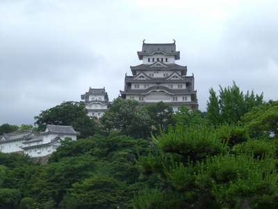 梅雨の合い間の姫路城