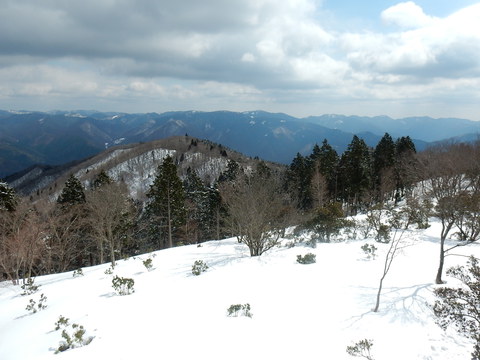 雪の東山