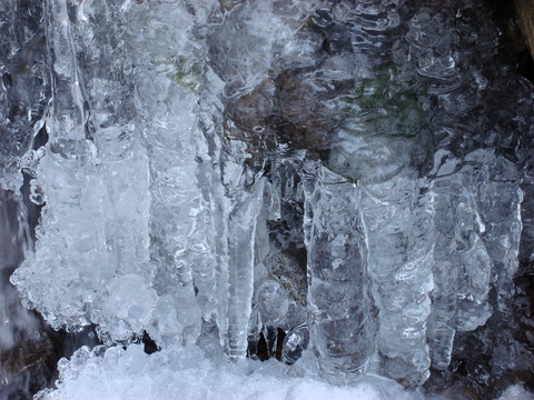 扁妙の滝氷結